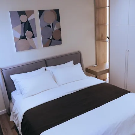 Argoldoro Bllok 地拉那