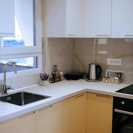 Argoldoro Bllok 地拉那