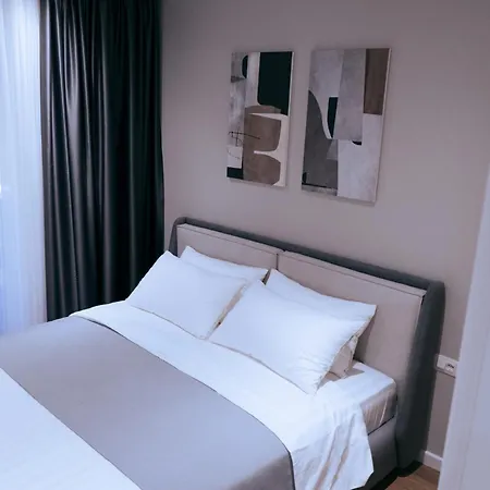 Argoldoro Bllok 地拉那