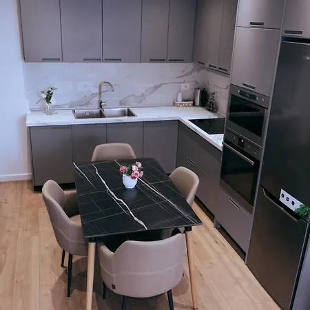 Argoldoro Bllok 公寓