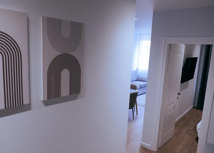 Argoldoro Bllok Tirana