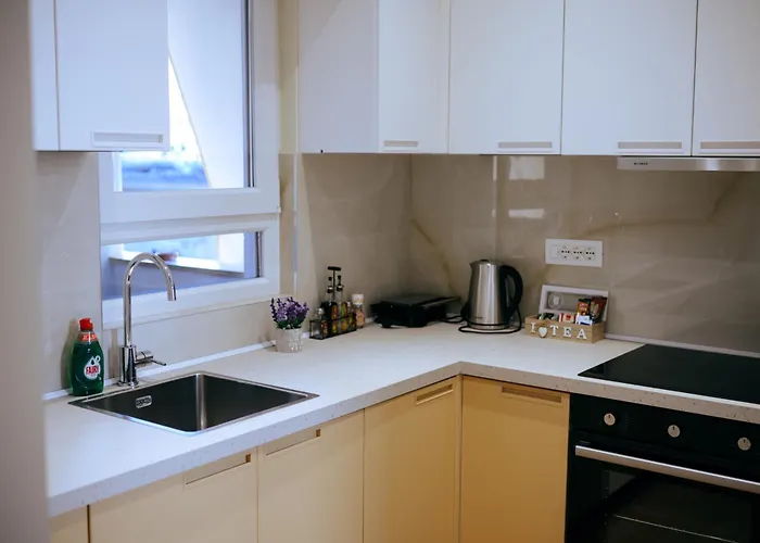 Argoldoro Bllok טיראנה