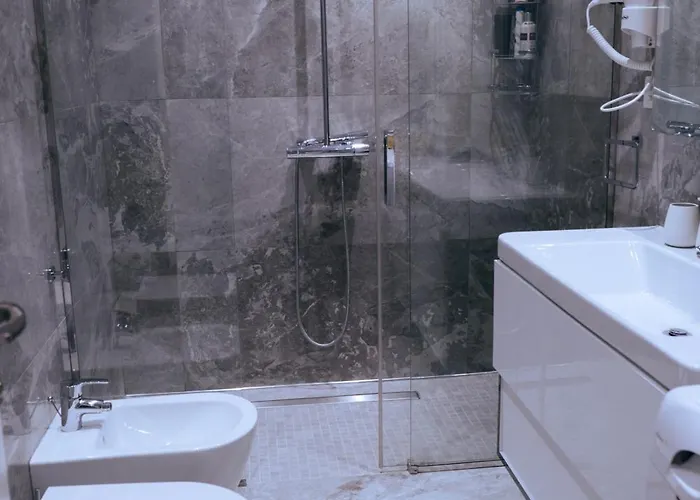 Argoldoro Bllok * Tirana