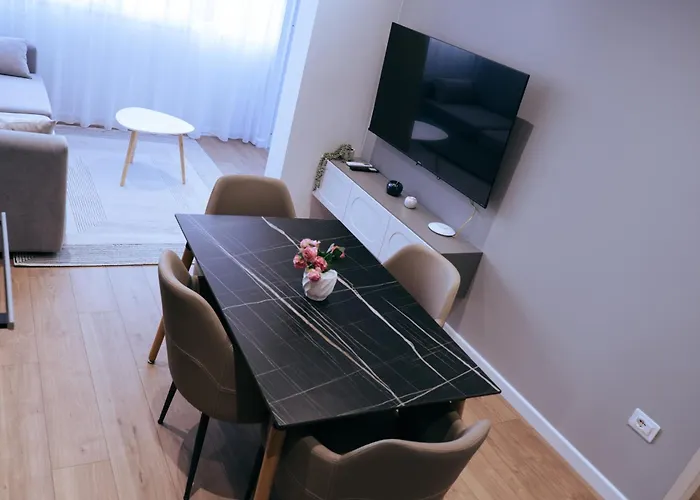 Argoldoro Bllok Appartement Tirana