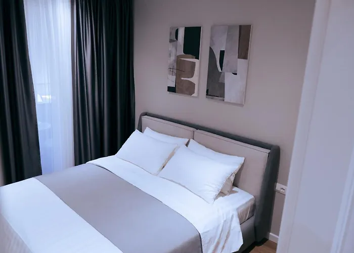 Argoldoro Bllok Tirana